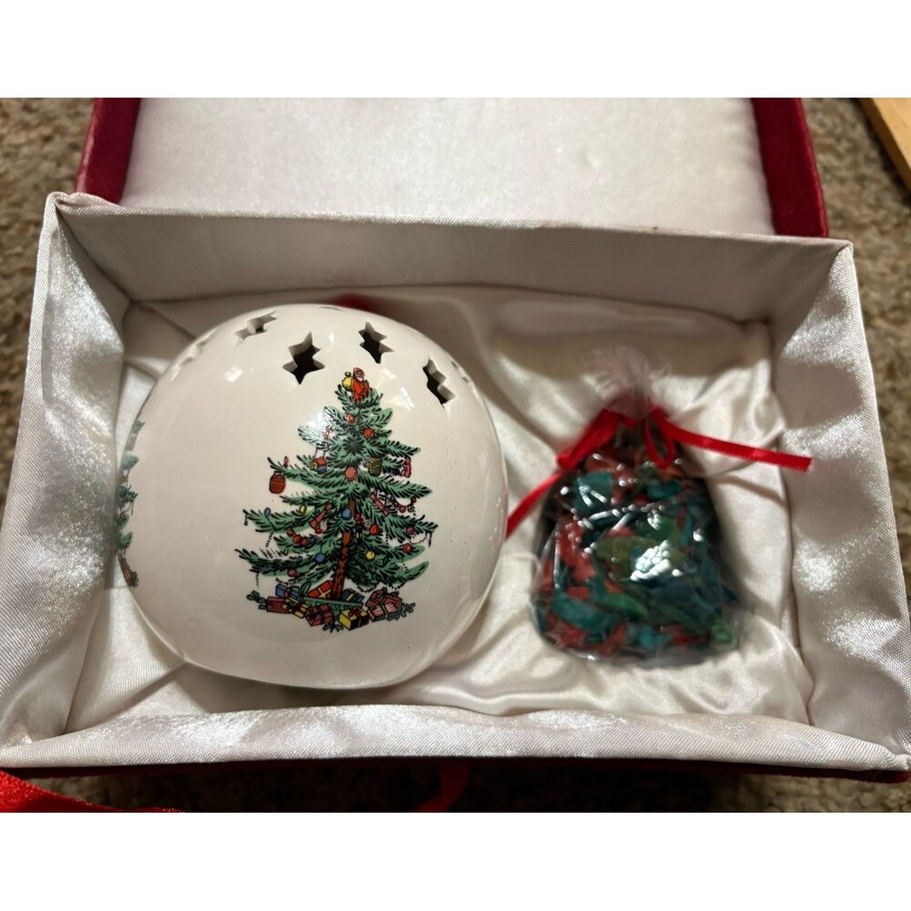 Christmas Tree Ceramic Pomander Ball Ornament Potpourri Star Cutouts Gift Box